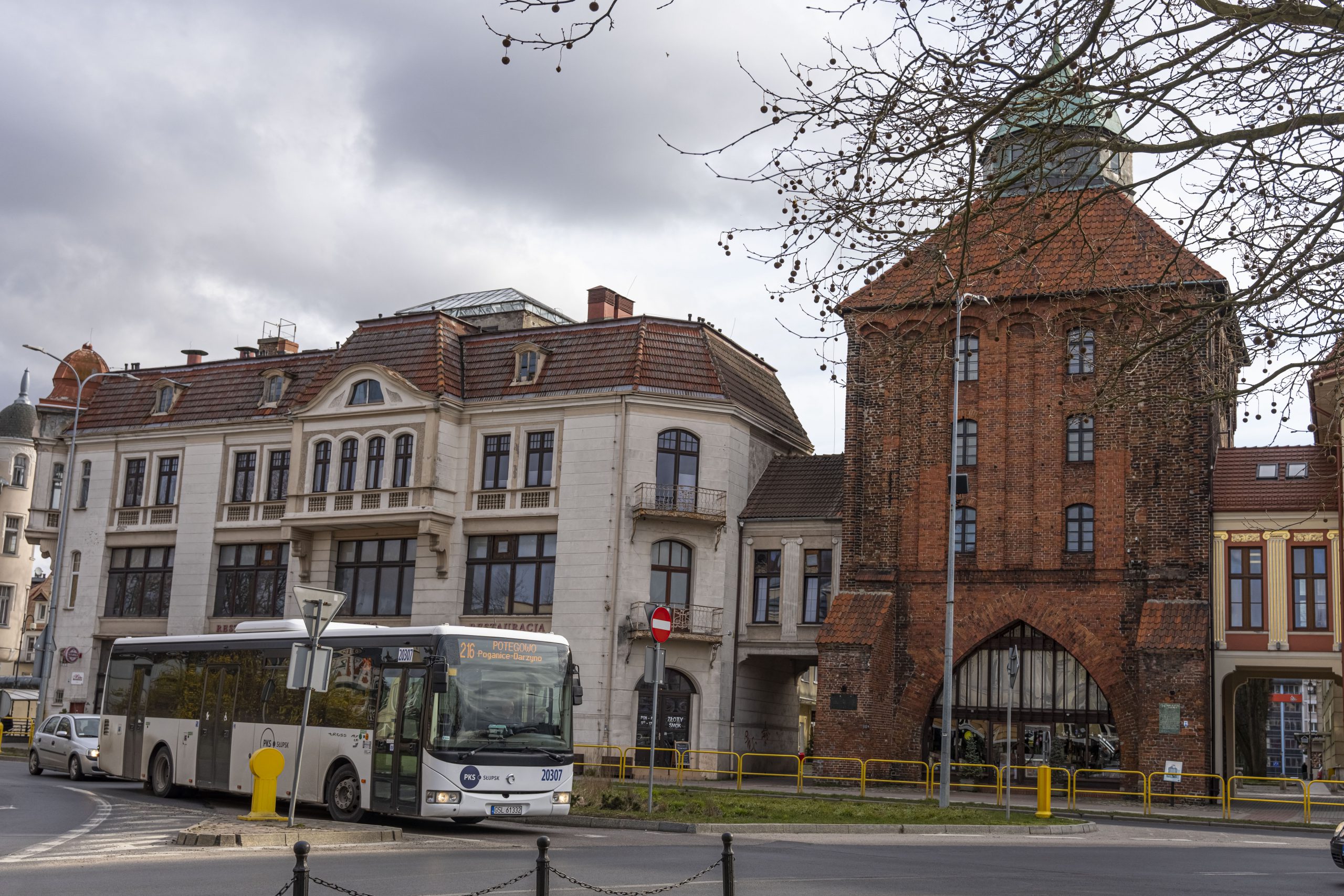 Niedzielne utrudnienia w centrum Słupska (linie 200, 211)